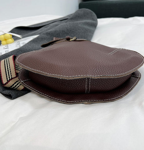 Katja | Chic Handväska För Kattälskare – Veganläder Med Unik Design 8