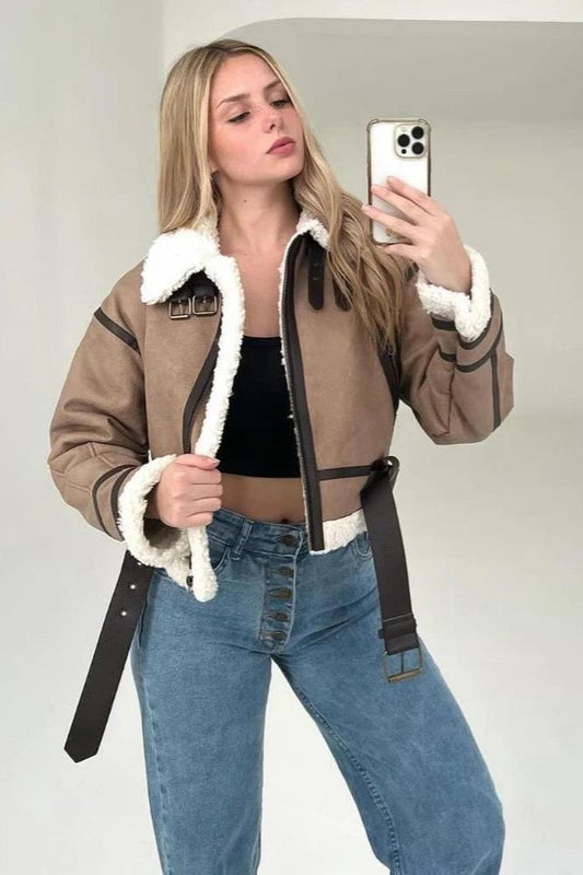 Valeria | Elegant Teddy Coat – Mocka Med Plyschfoder För Optimal Värme 1