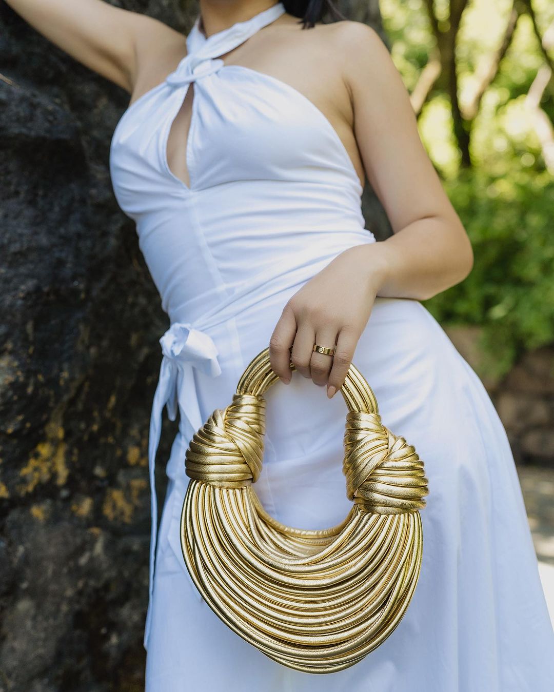 Aurora | Elegant Handväska Dam – Guld för Hållbar Stil 10