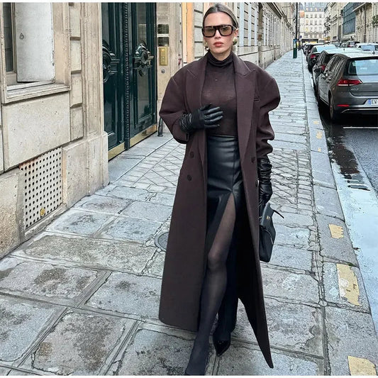 Venetia | Lång Kappa Dam – Tidlös Design och Lyxigt Material 1