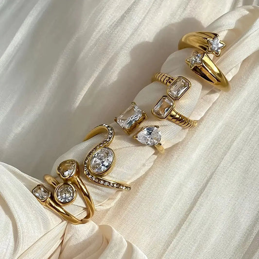 Branwen | Elegant Geometrisk Öppen Ring – Zirkonium och Rostfritt Stål 1