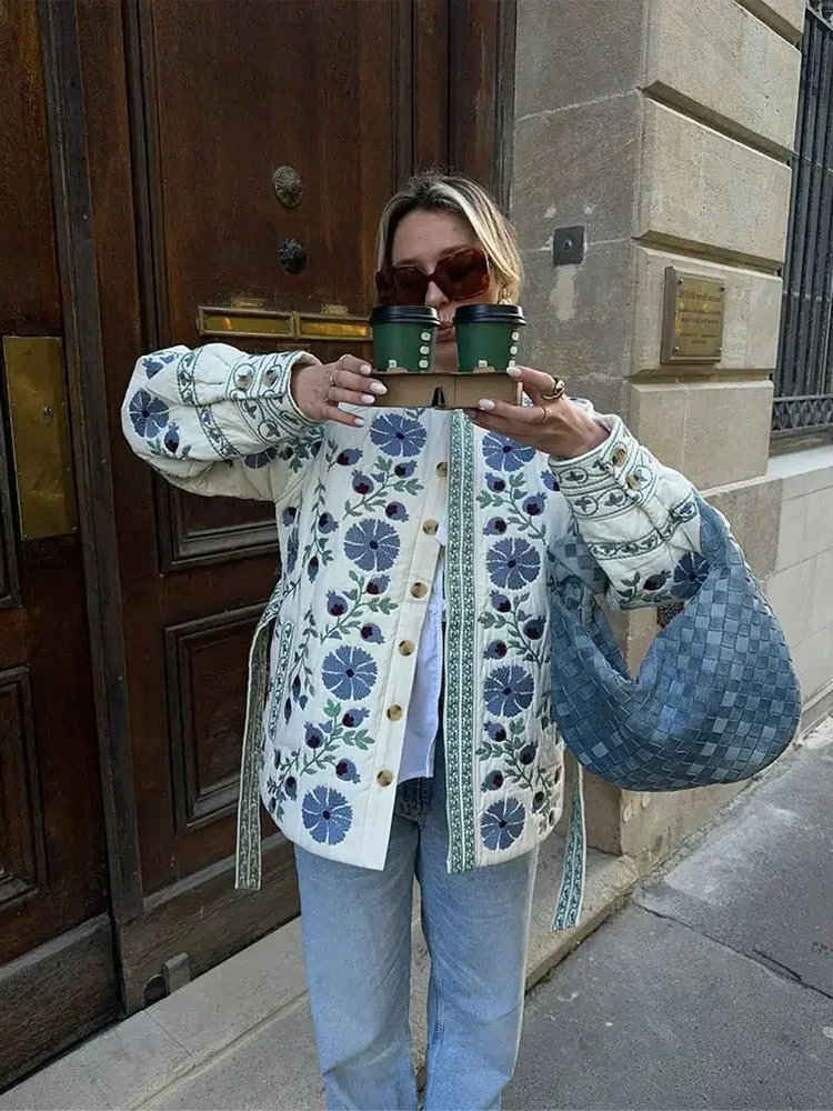 Unik | Quiltad Kappa – Bälte För Stil Och Värme 1