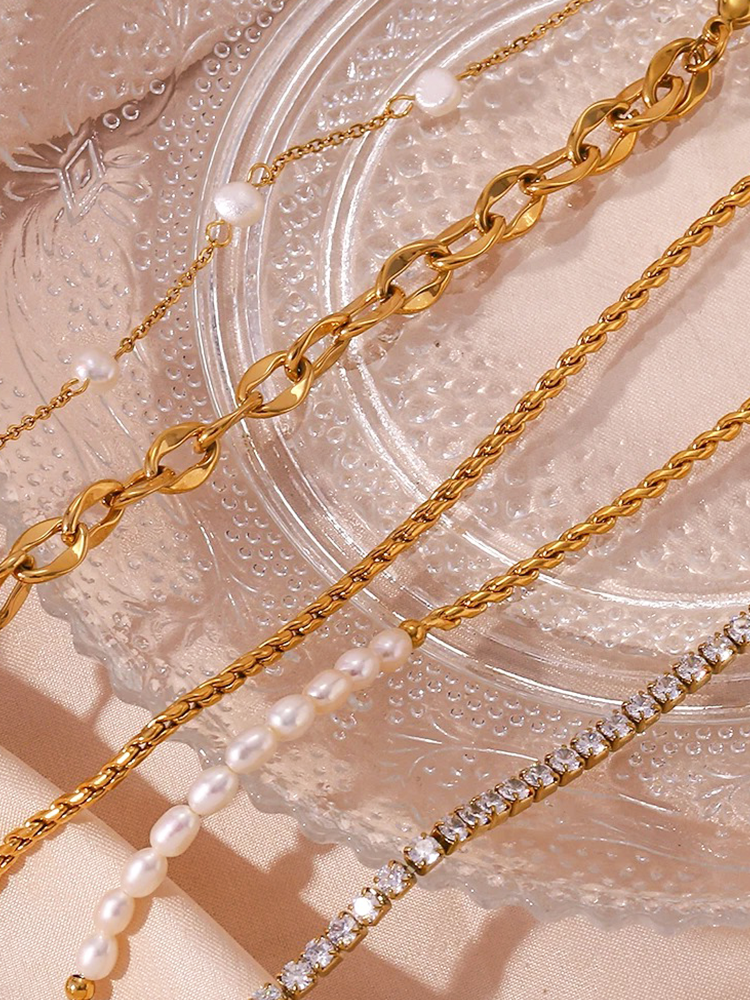 Ysadora | Elegant Zirconium Gold Anklet – För Glamour och Stil 3