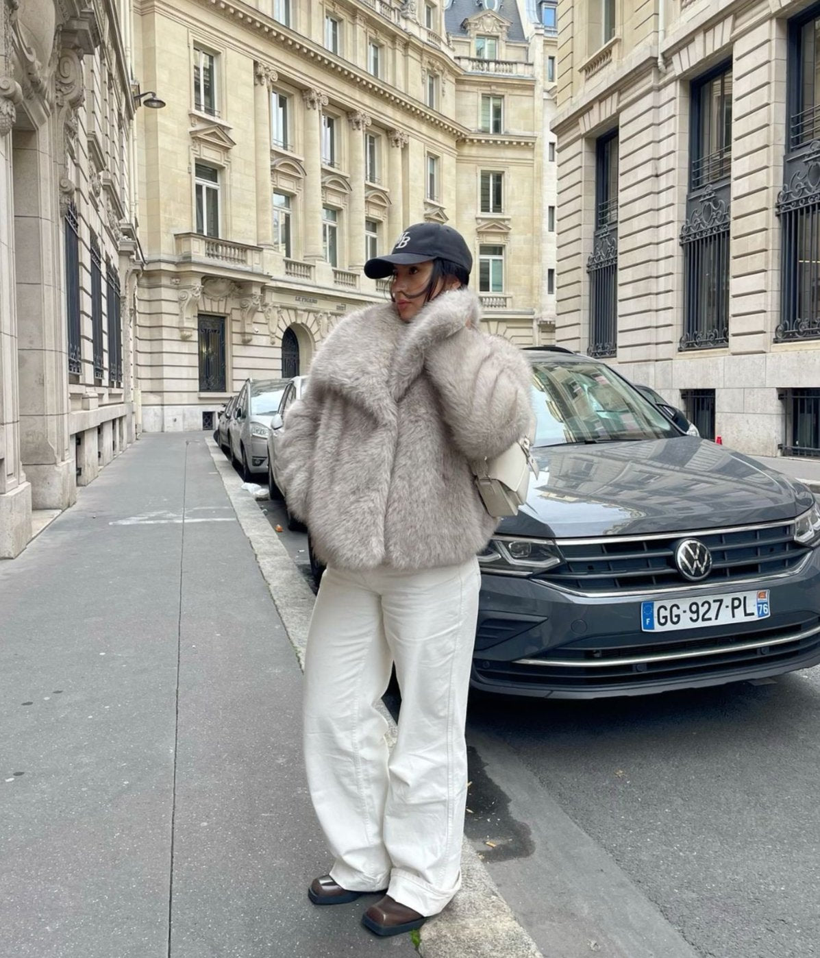 Macy | Elegant Faux Pälsrock – För Stil Och Värme 3