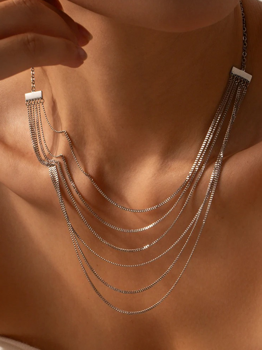 Yamuna | Elegant Halsband Dam – 6-Lagers Tofsar I Guld 1