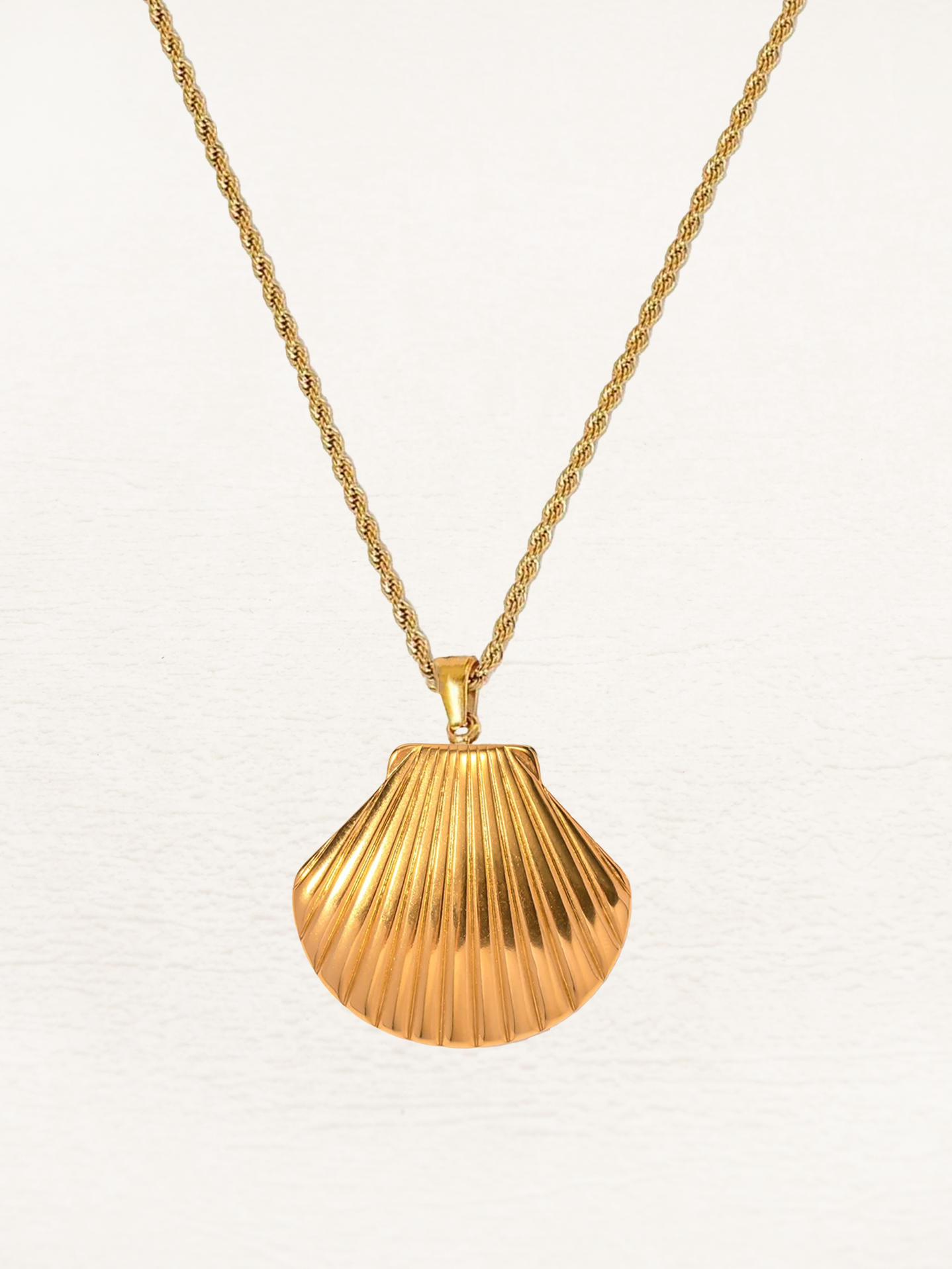 Yazaria | Elegant Guldhalsband – Skalhänge För Strandinspirerade Outfits 2