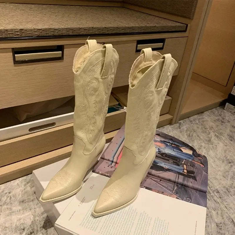 Umi | Eleganta Vita Cowboy Stövlar Dam – Spetsig Design För Alla Tillfällen 3