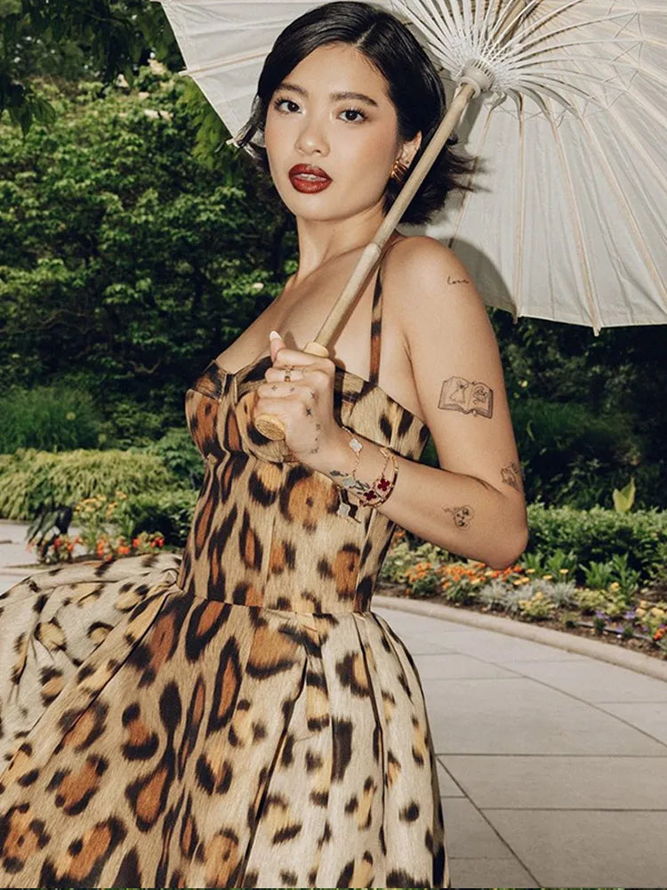 Gisella | Trendig Leopardtryck Klänning Dam – För Fest & Avslappnade Tillfällen 5