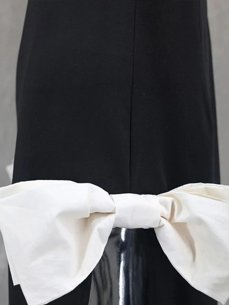 Vionnet | Elegant Långklänning Med Sidoslits – Bågdetalj För Fest Och Bröllop 6