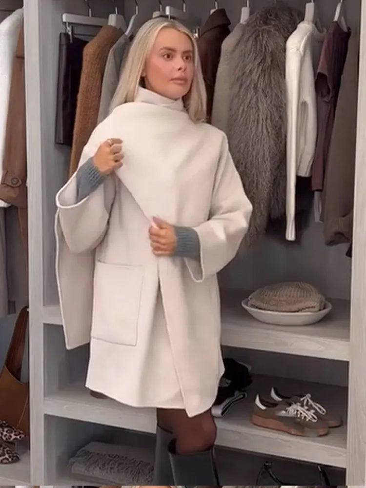 Audrey | Elegant Beskuren Kappkrage – Tjock Premiumull för Stil och Värme 4