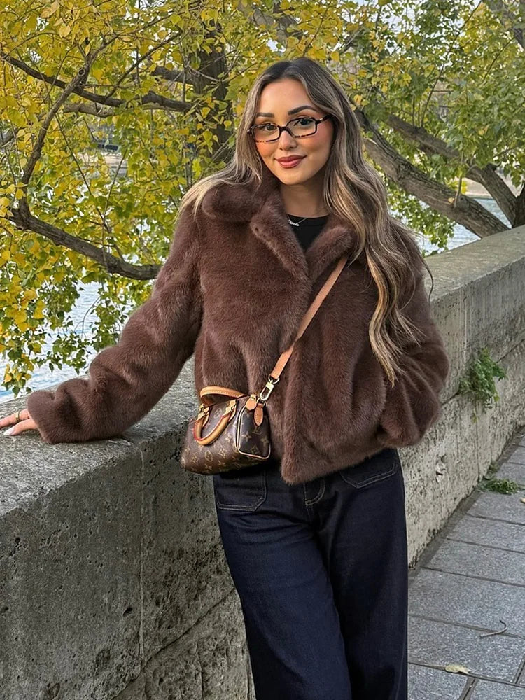 Brisa | Elegant Faux Pälsjacka – Vintermode För Värme Och Stil 1