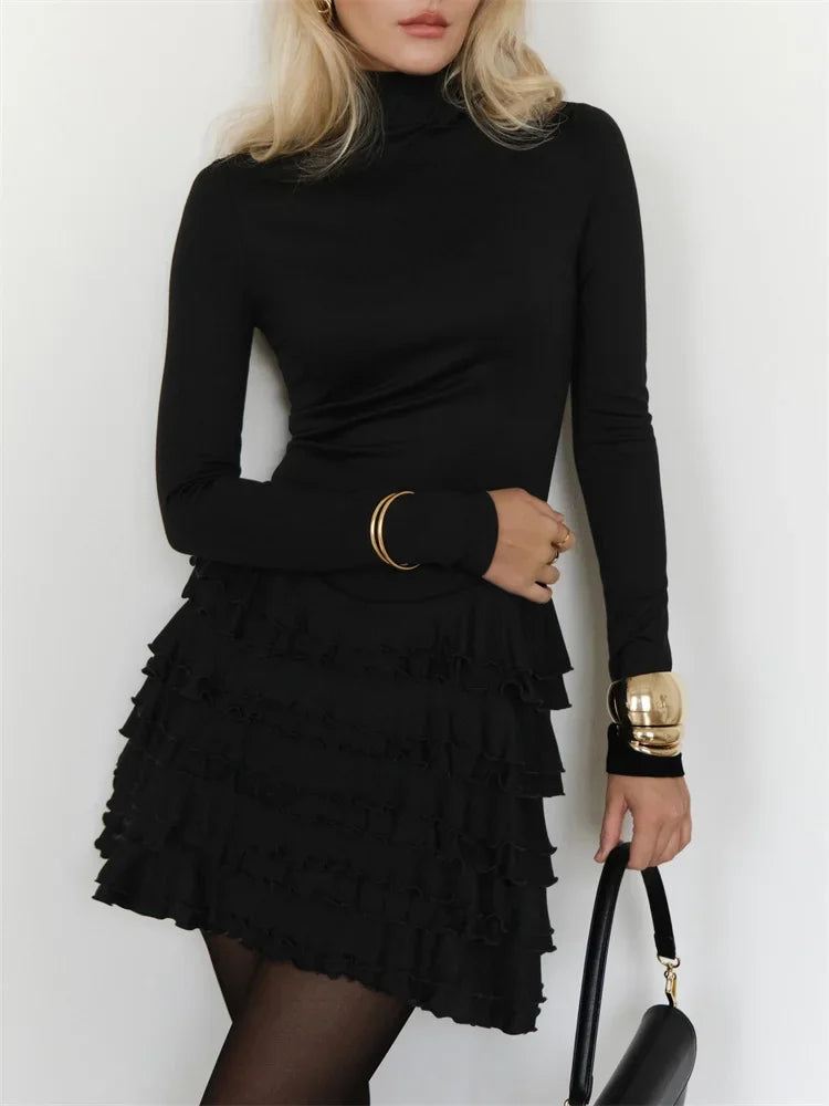 Aubrey | Elegant Svart Miniklänning Kvinnor – Ruffles Detalj 3