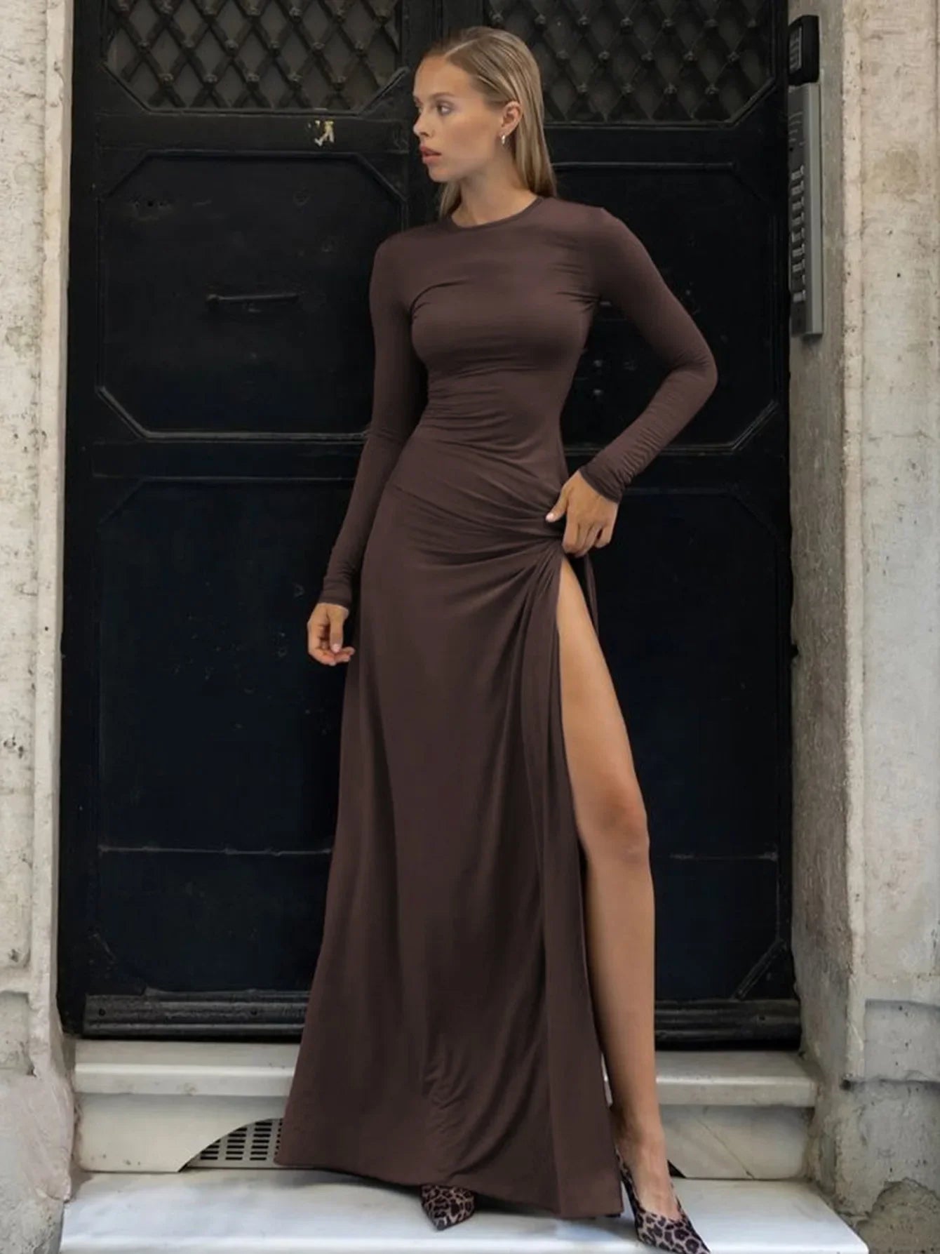 Halona | Elegant Svart Midiklänning Dam – Långa Ärmar För Hösten 6