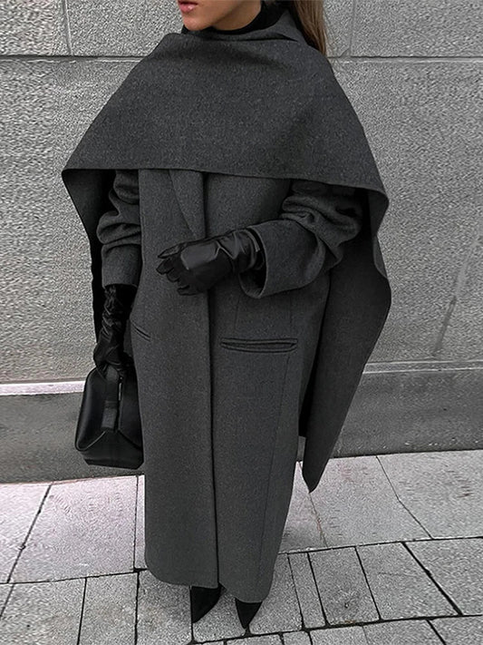 Raquel | Tidlös Grå Kappa – Retro Design För Eleganta Tillfällen 1