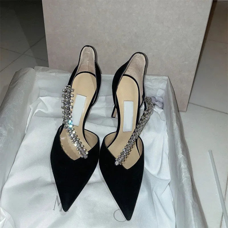 Amara | Glittrande Högklackade Skor – För Eleganta Tillfällen 2