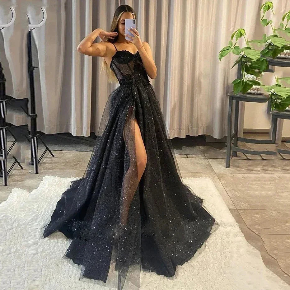 Gunilla | Glamourös Glitter Klänning Dam – För Speciella Tillfällen 1