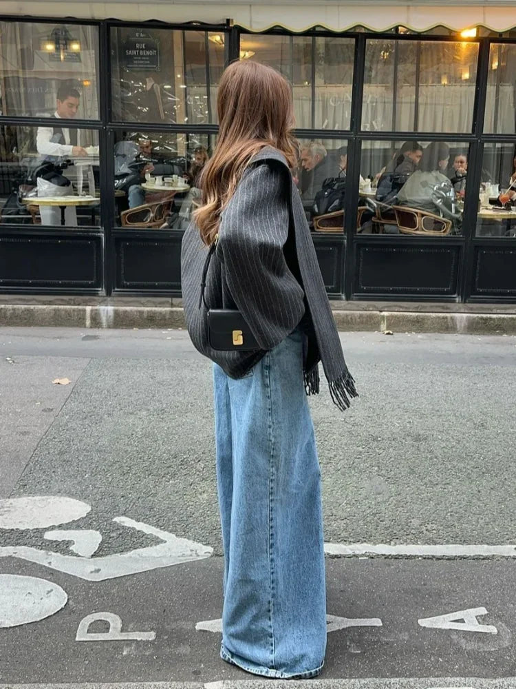 Dulcinia | Chic Randig Ullsjal – Med Tofsar För Värme Och Stil 4