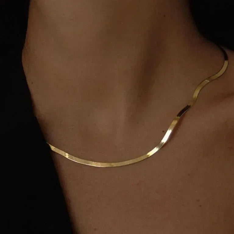 Beniece | Elegant Halsband – Bladliknande Design För Unik Stil 8