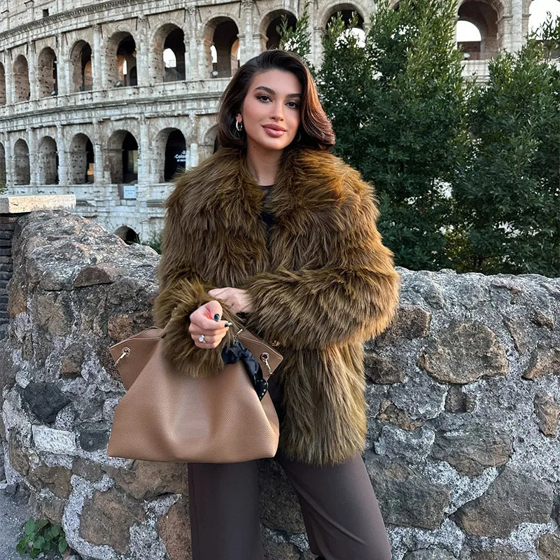 Damaris-Eleanor | Vintage Lyxig Pälsjacka För Tidlös Elegans 3