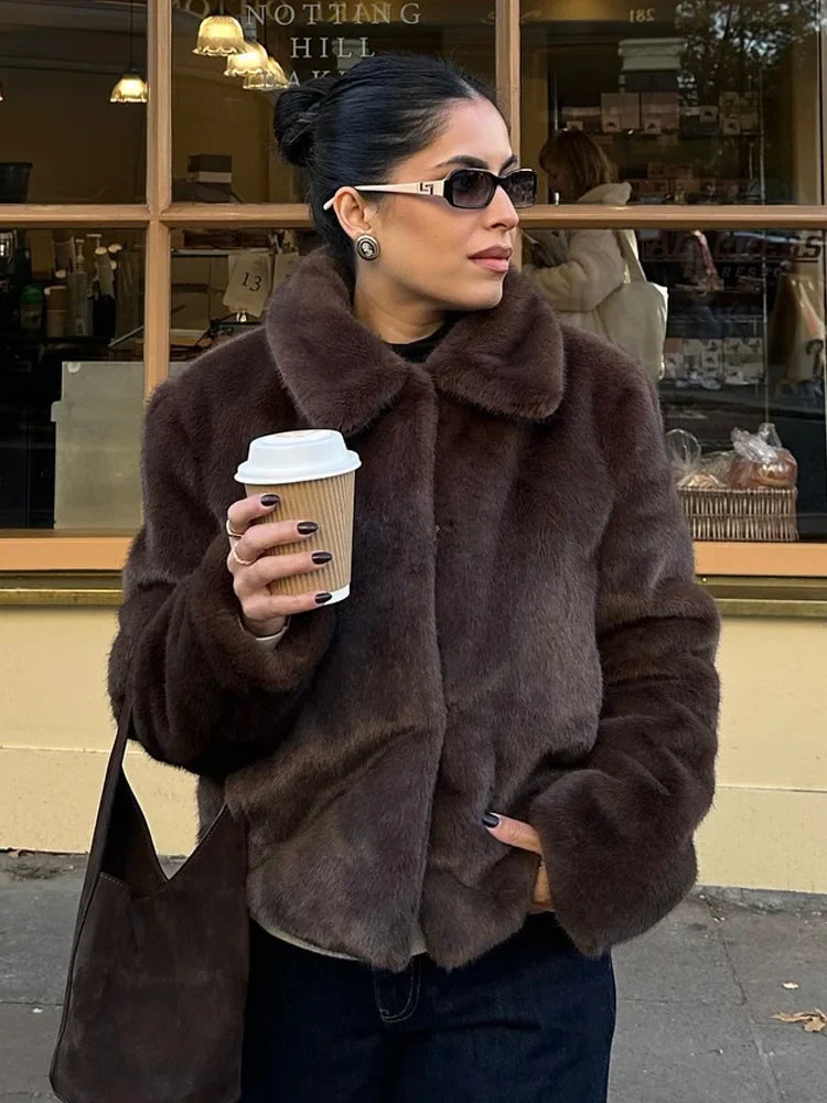 Brisa | Elegant Faux Pälsjacka – Vintermode För Värme Och Stil 6