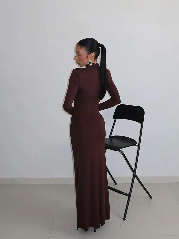 Gabrina | Elegant Svart Långärmad Klänning – Smickrande Design 6