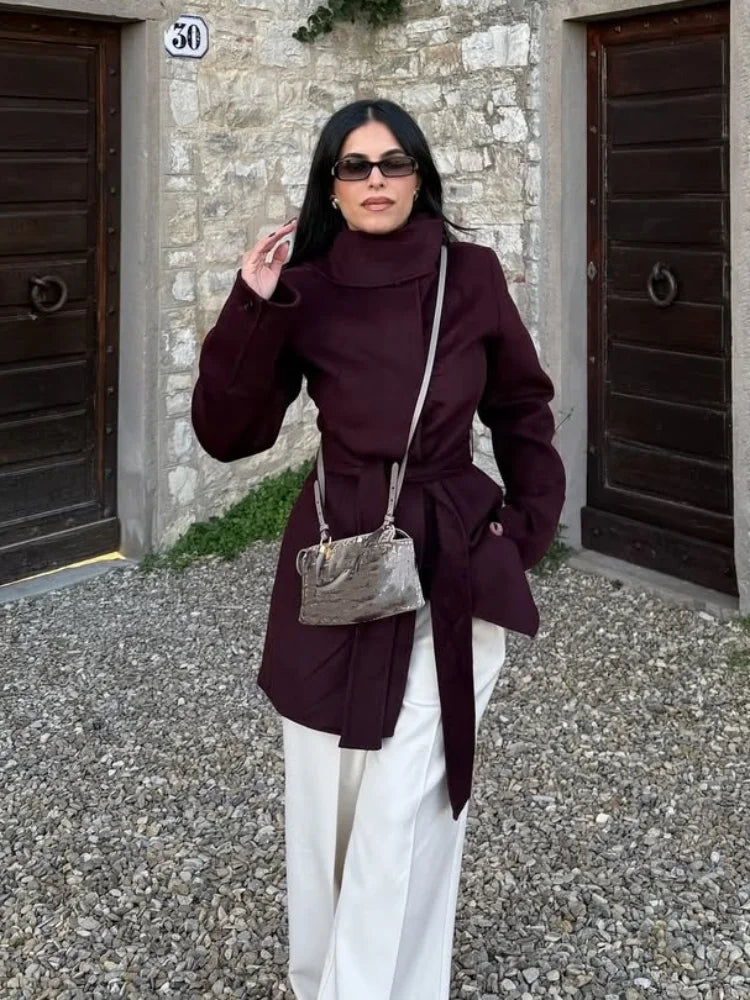 Adrian | Elegant Snörning – Premiumull för Stil och Värme 2