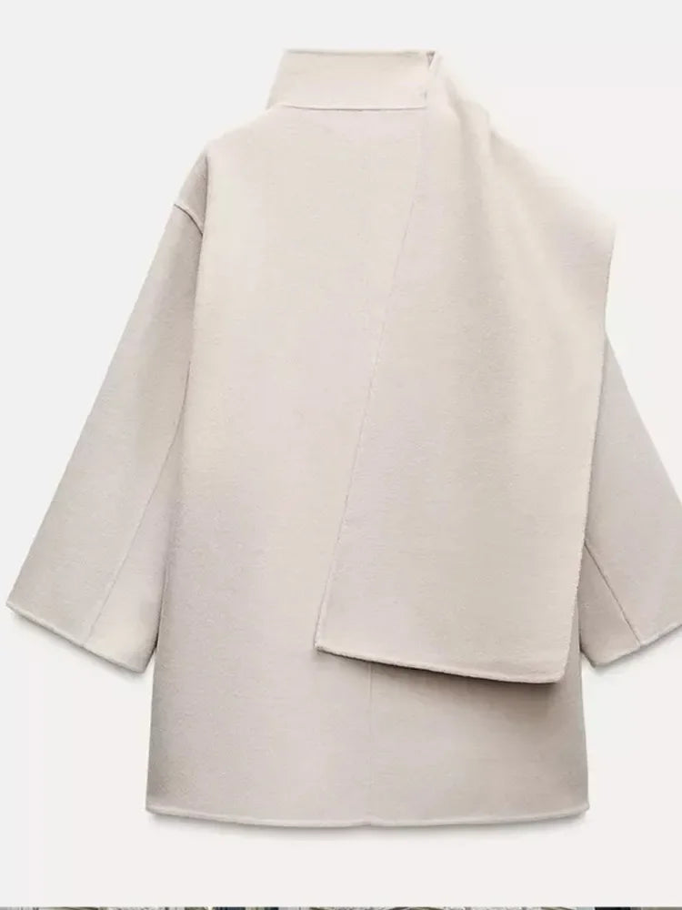 Thomasina | Elegant Höghalsmanteljacka – Cape-design För Sofistikerad Stil 7