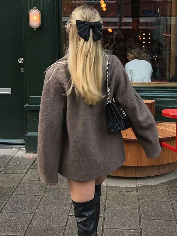 Alice | Elegant Långärmad Ullrock För Kvinnor – Skräddarsydd Passform 2