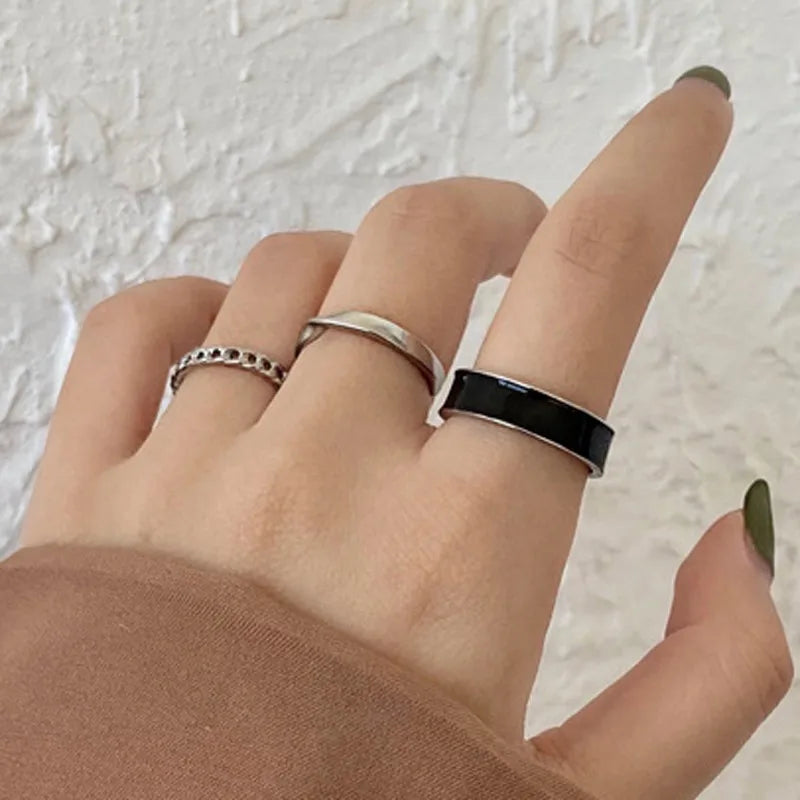 Bettina | Kvinnor Guldringar – Hållbar Metall för Vardag och Fest 31