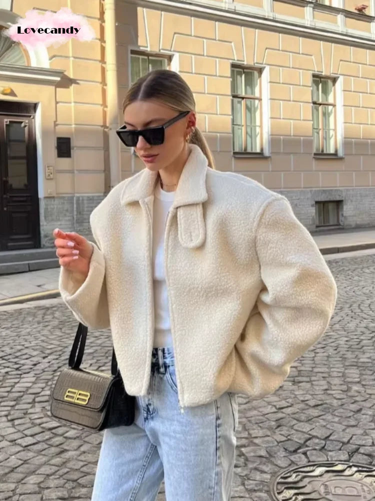 Delphinies | Elegant Kort Kappa Dam – Med Dragkedja För Värme Och Stil 1