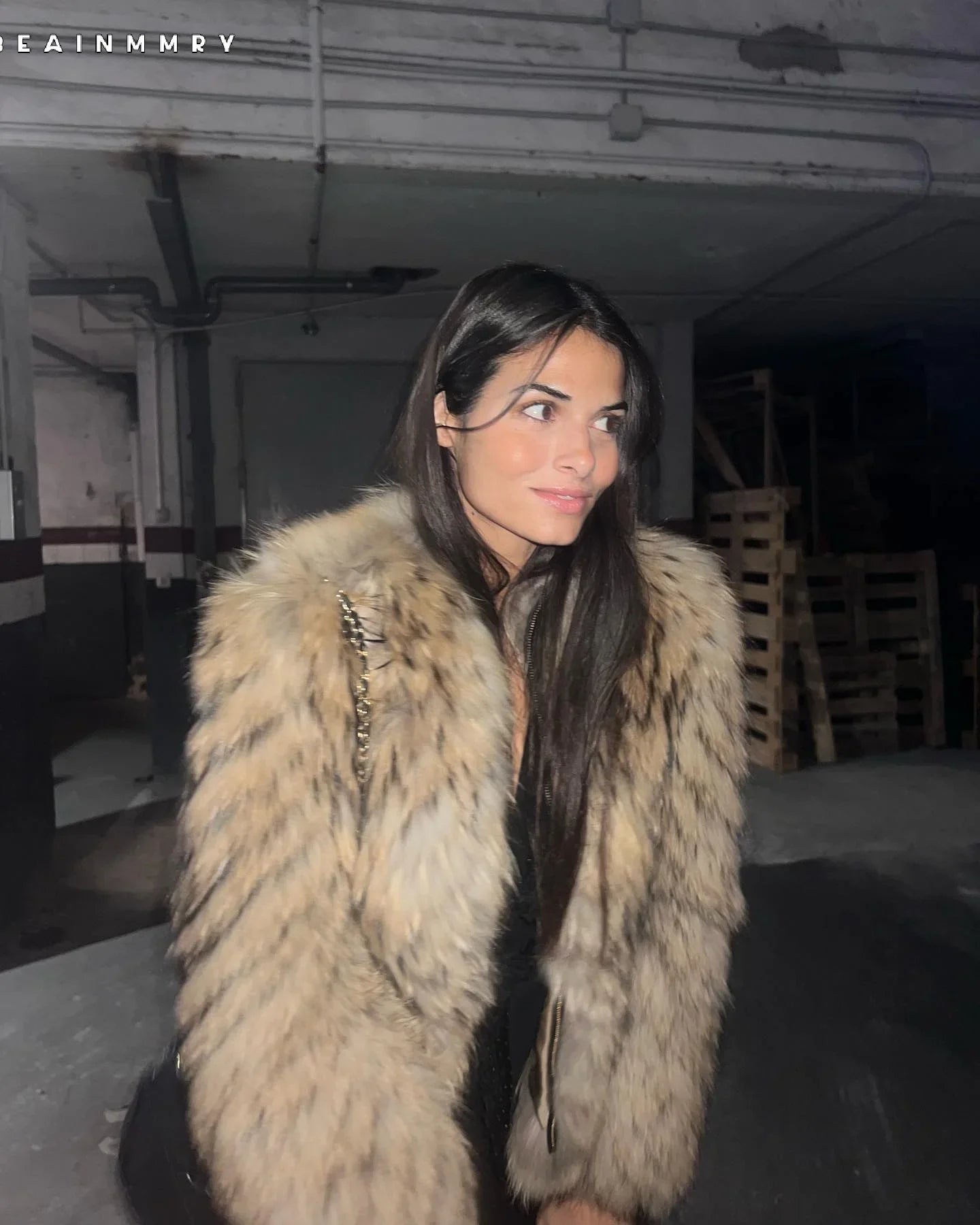 Coralie | Elegant O-hals Faux Pälsjacka – För Stil Och Komfort 1