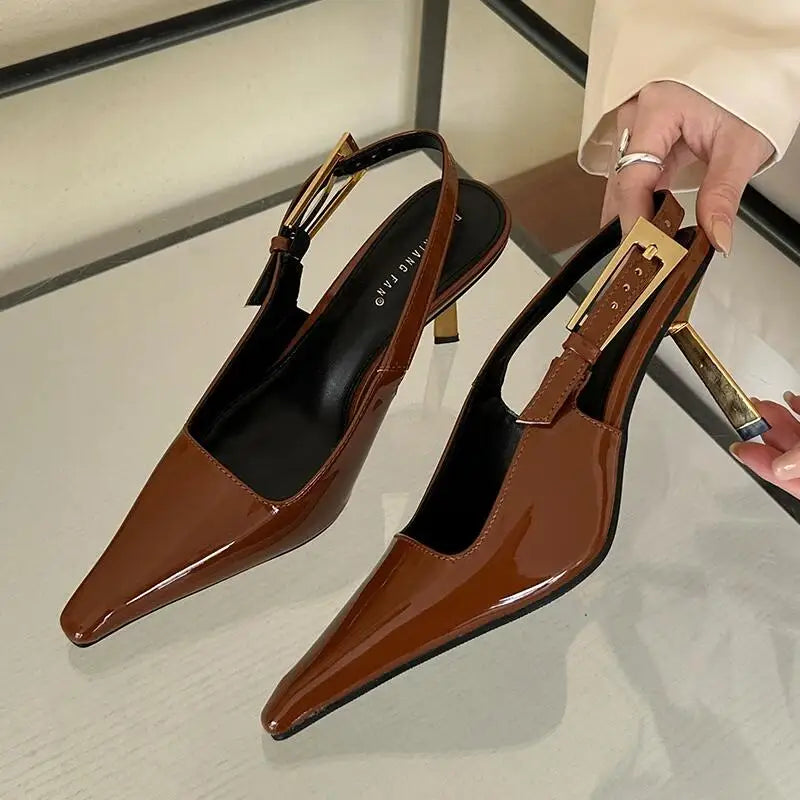 Bianca | Eleganta Höga Klackar – Metallspänne Och Spetsig Tå 4