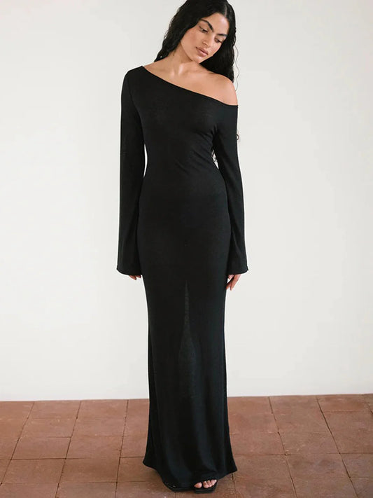 Viridis | Elegant Klänning Dam – Snedskuren Halsringning för Fest och Vardag 1