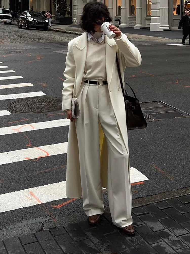 Azie | Elegant Vit Överrock – Avkopplande Krage För Kalla Dagar 7