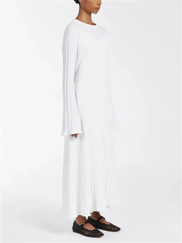 Guinevere | Elegant Svart Långärmad Klänning – För Alla Tillfällen 11