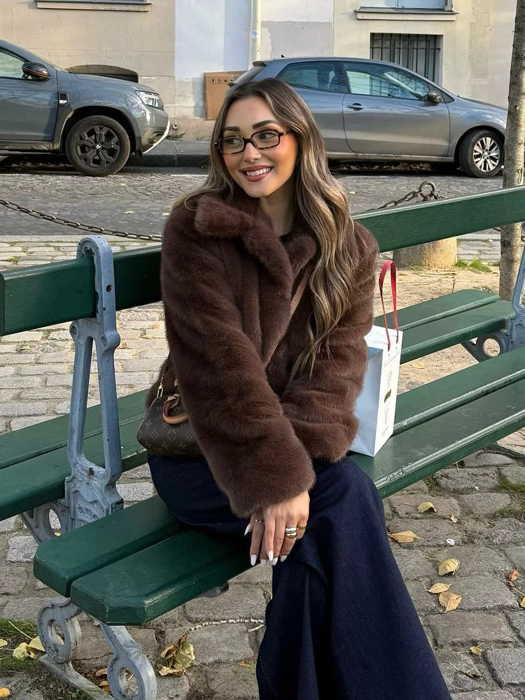 Brisa | Elegant Faux Pälsjacka – Vintermode För Värme Och Stil 2