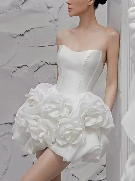 Ulricass | Elegant Blommig Klänning Dam – Perfekt För Vår Och Sommar 1