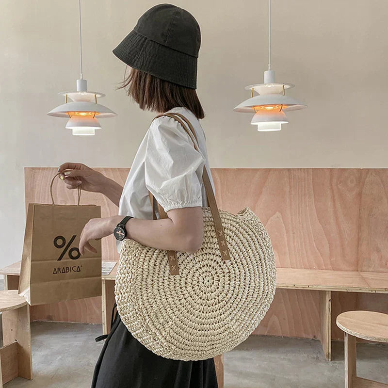 Gerda | Elegant Handvävd Halmtygväska Dam – För Alla Tillfällen 27