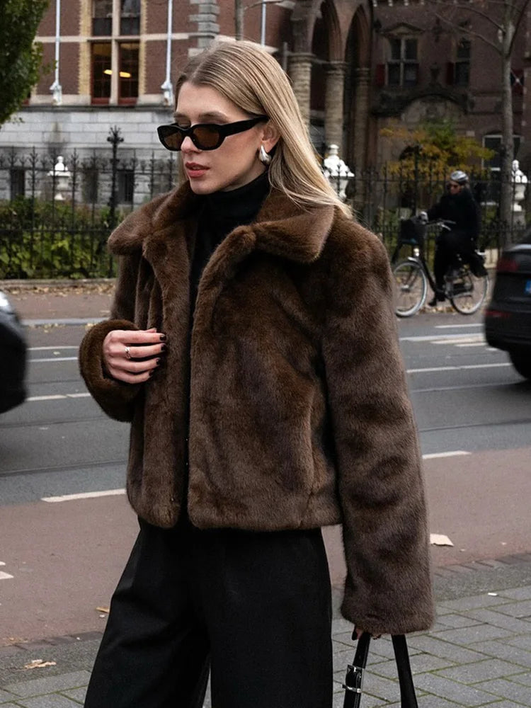 Brisa | Elegant Faux Pälsjacka – Vintermode För Värme Och Stil 5