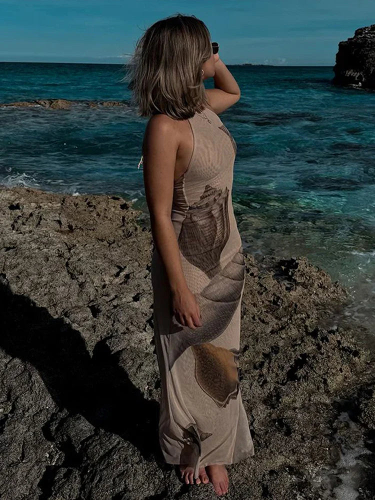 Valoria | Trendig Halterklänning – Mesh Print Med Elegant Design Och Bekväm Passform 3