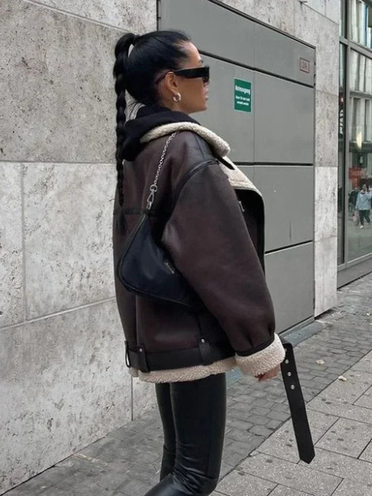 Blista | Lång Vinterjacka Dam – Isolerande Tyg För Kalla Dagar 4