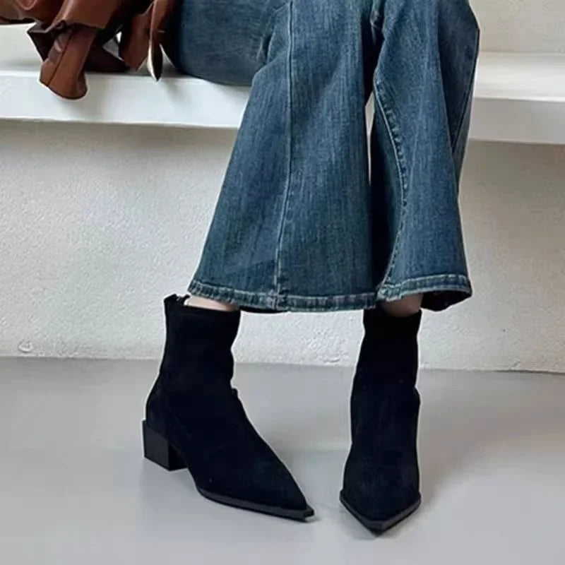 Ulyana | Eleganta Leopardmönstrade Skor – Spetsig Tå För Kontorslooks 5