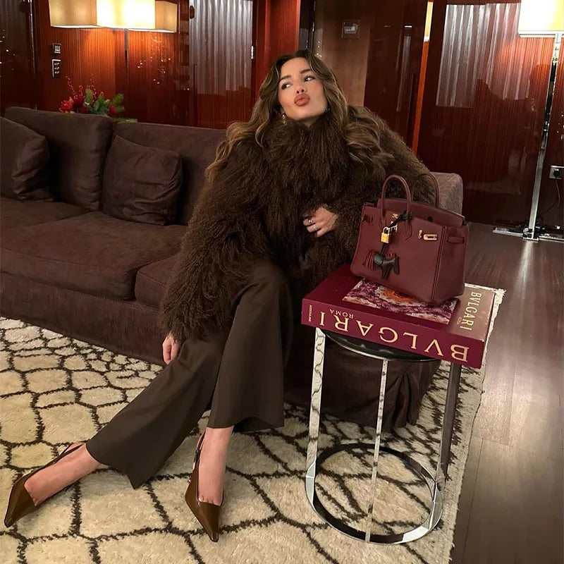 Calla | Snygg Fuskpälsrock – Mjuk Och Fluffig Design För Vintergarderoben 9