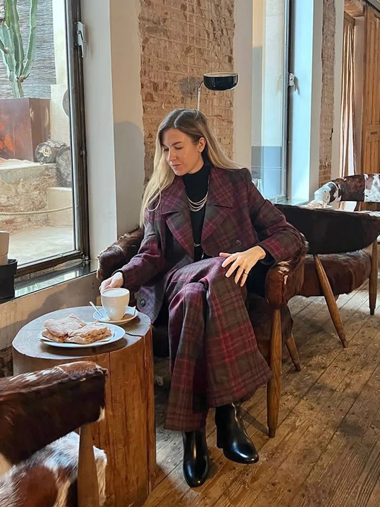 Ava | Elegant Rutiga Kostym Dam – För Stilfulla Och Bekväma Tillfällen 5