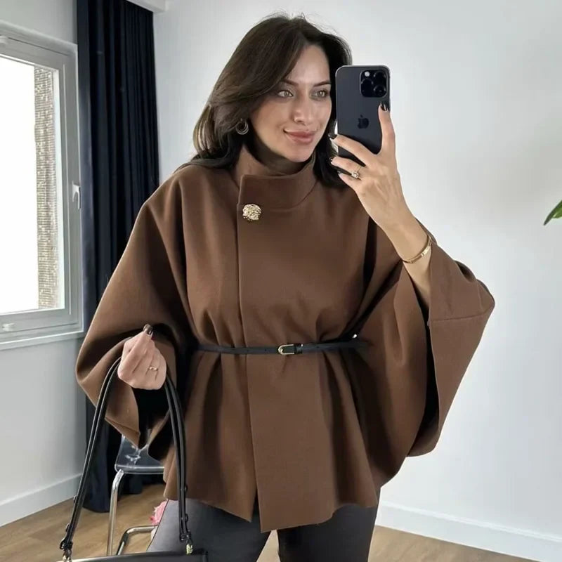 Zoey | Trendig Beskuren Kappjacka – Modern Silhuett För Vardags- Och Festbruk 2