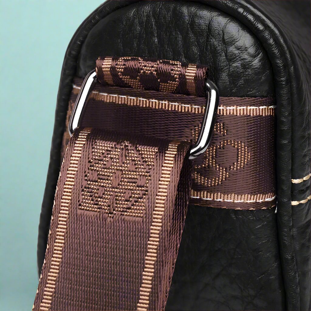 Lowiena | Elegant Axelväska Dam – Tidlös Design och Praktiska Funktioner 9