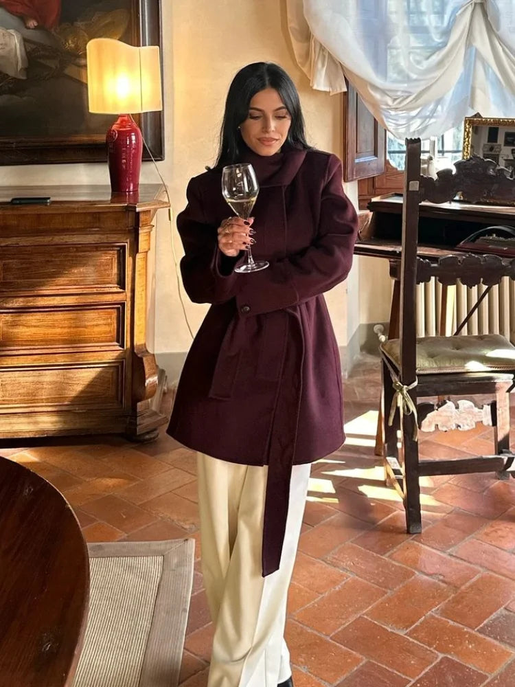 Adrian | Elegant Snörning – Premiumull för Stil och Värme 4