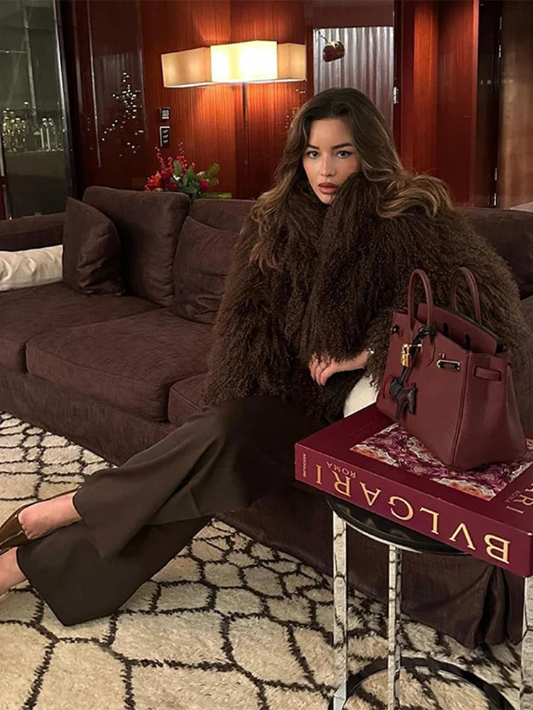 Calla | Snygg Fuskpälsrock – Mjuk Och Fluffig Design För Vintergarderoben 8