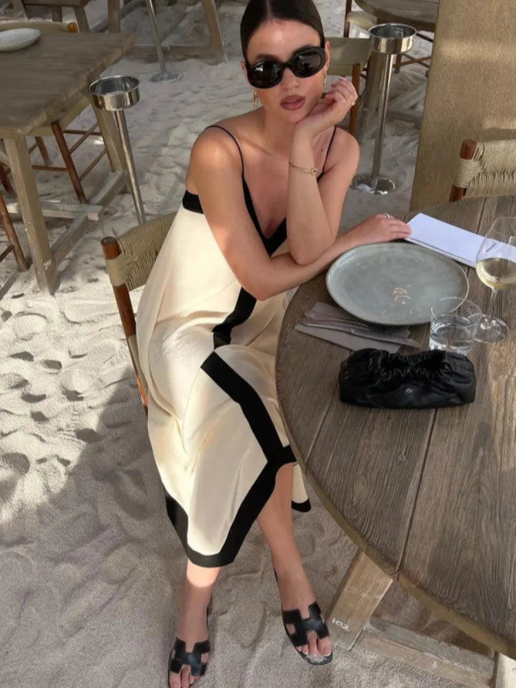 Zerelda | Elegant Klänning Dam – Djup V-Hals Och Hängslen För Festligheter 3