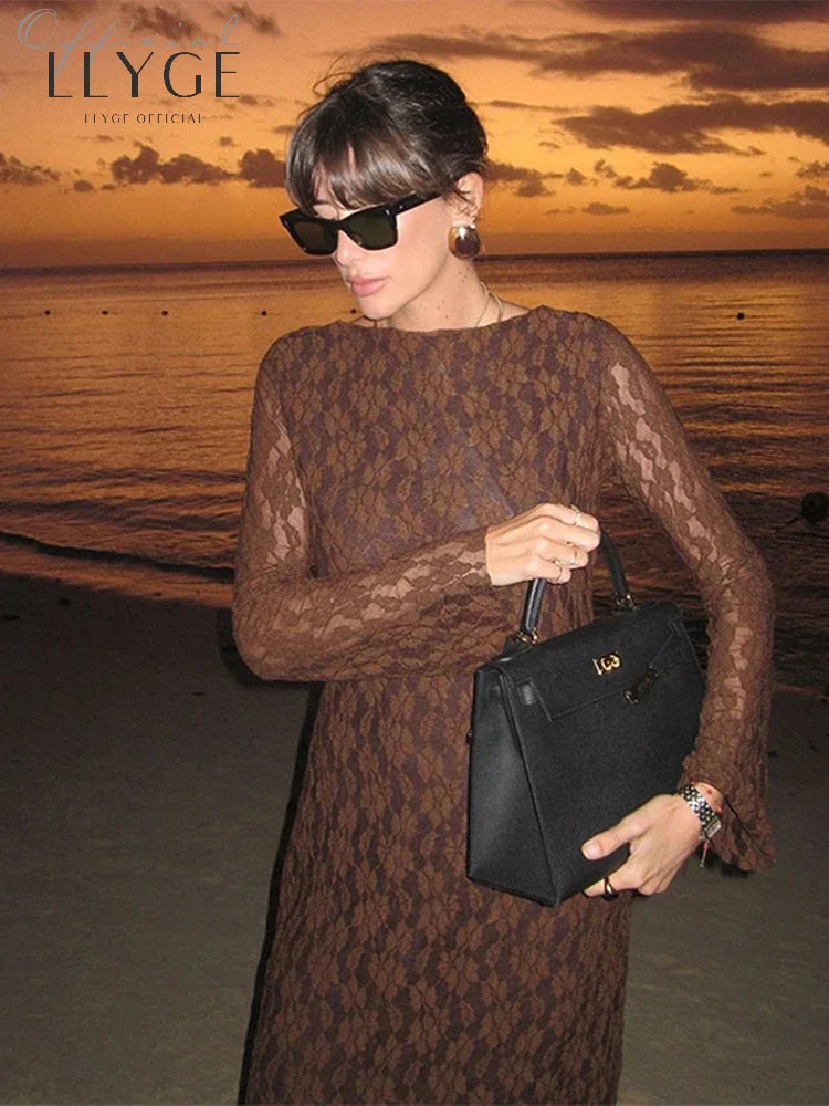 Sophia | Elegant Vit Spetsklänning – Perfekt För Varje Tillfälle 3